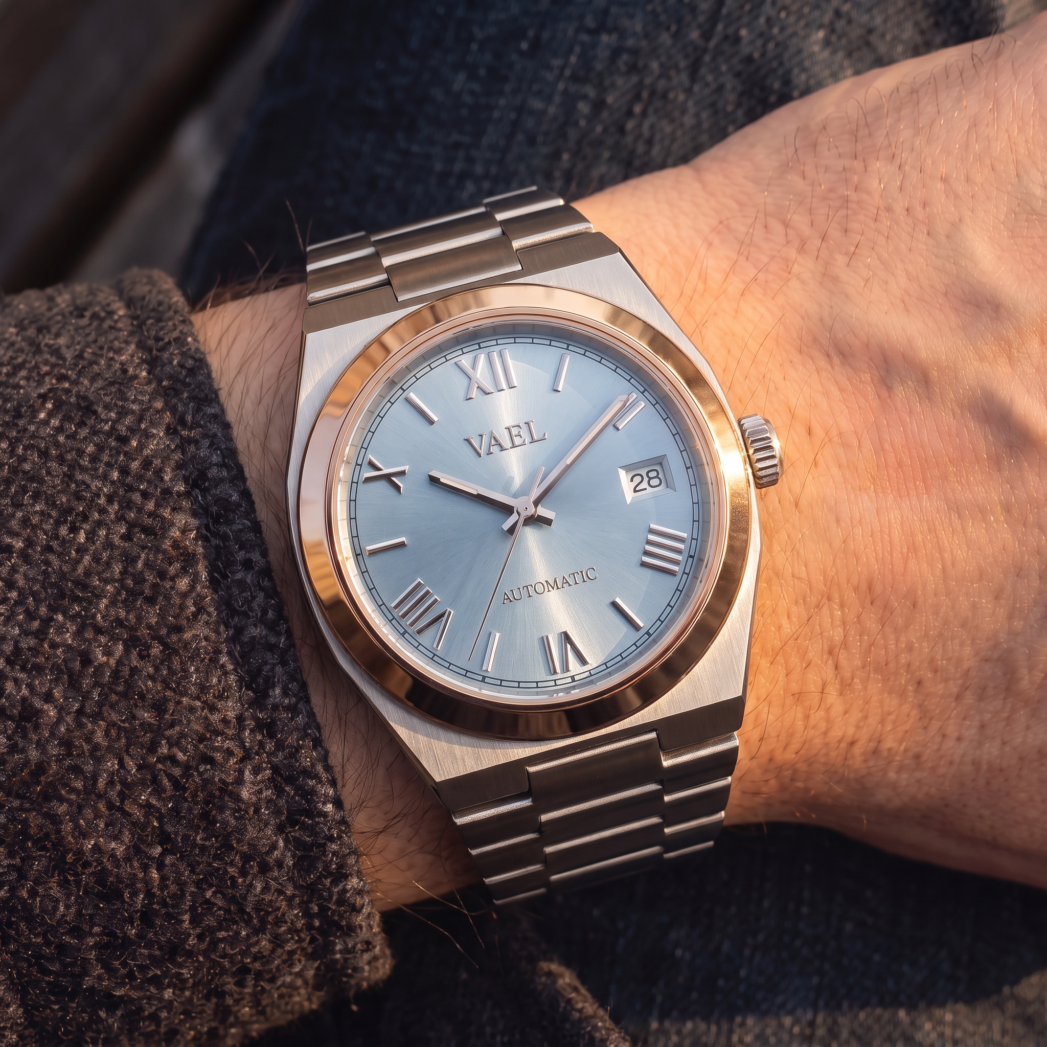 TOLARIS ROMAN ICE TWO TONE